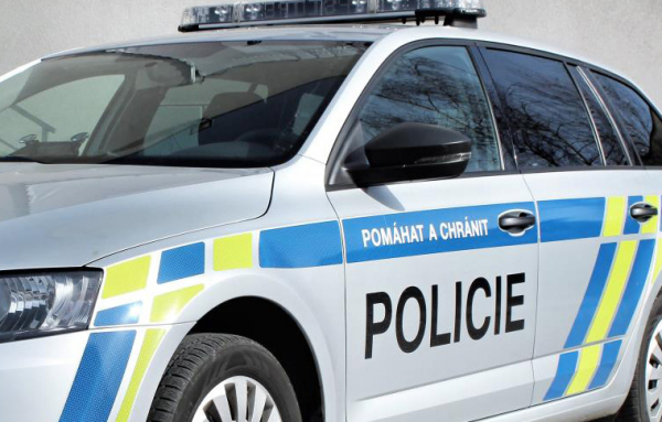 Policisté vyšetřují dvě noční vloupačky v centru obce Vodňany