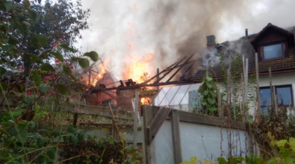 Škodu za více než tři milióny korun napáchal požár domu v obci Dvory na Prachaticku