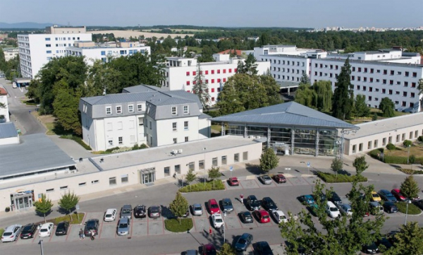 Nemocnice České Budějovice navyšuje rezervní kapacitu pro nemocné s covid-19
