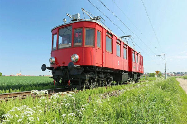 Železniční trať Tábor - Bechyně slaví 120 let! Bechyňku čeká i léto plné nostalgických jízd